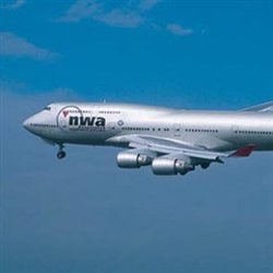 Delta y Northwest acuerdan su fusión para crear la aerolínea más grande del mundo