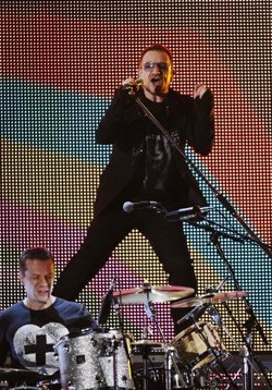U2 no llena en su segundo concierto
