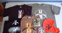 Intervienen más de 1.000 camisetas falsas de U2 en sus conciertos en Barcelona