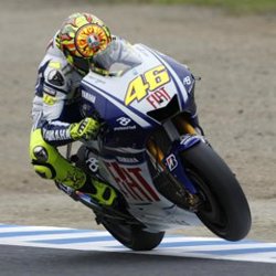 Rossi logra la 
