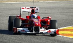 Fernando Alonso y Michael Schumacher trasladan su duelo a los entrenamientos de Jerez