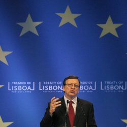 La Eurocámara da luz verde a la nueva Comisión Europea