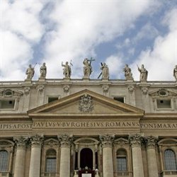 El Vaticano denuncia una 