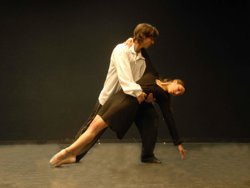 La compañía Ballet y Más estrena hoy en Moncloa el ballet 