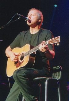 Mark Knopfler actúa en Las Ventas hoy dentro de su gira europea