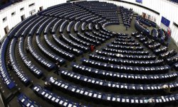 Los Veintisiete y la Eurocámara llegan a un principio acuerdo sobre la reforma de la supervisión financiera