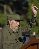 Fidel Castro reapareix en un acte de masses quatre anys després