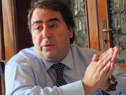 Negreira confirma para 2012 un presupuesto en A Coruña menor al de este año.