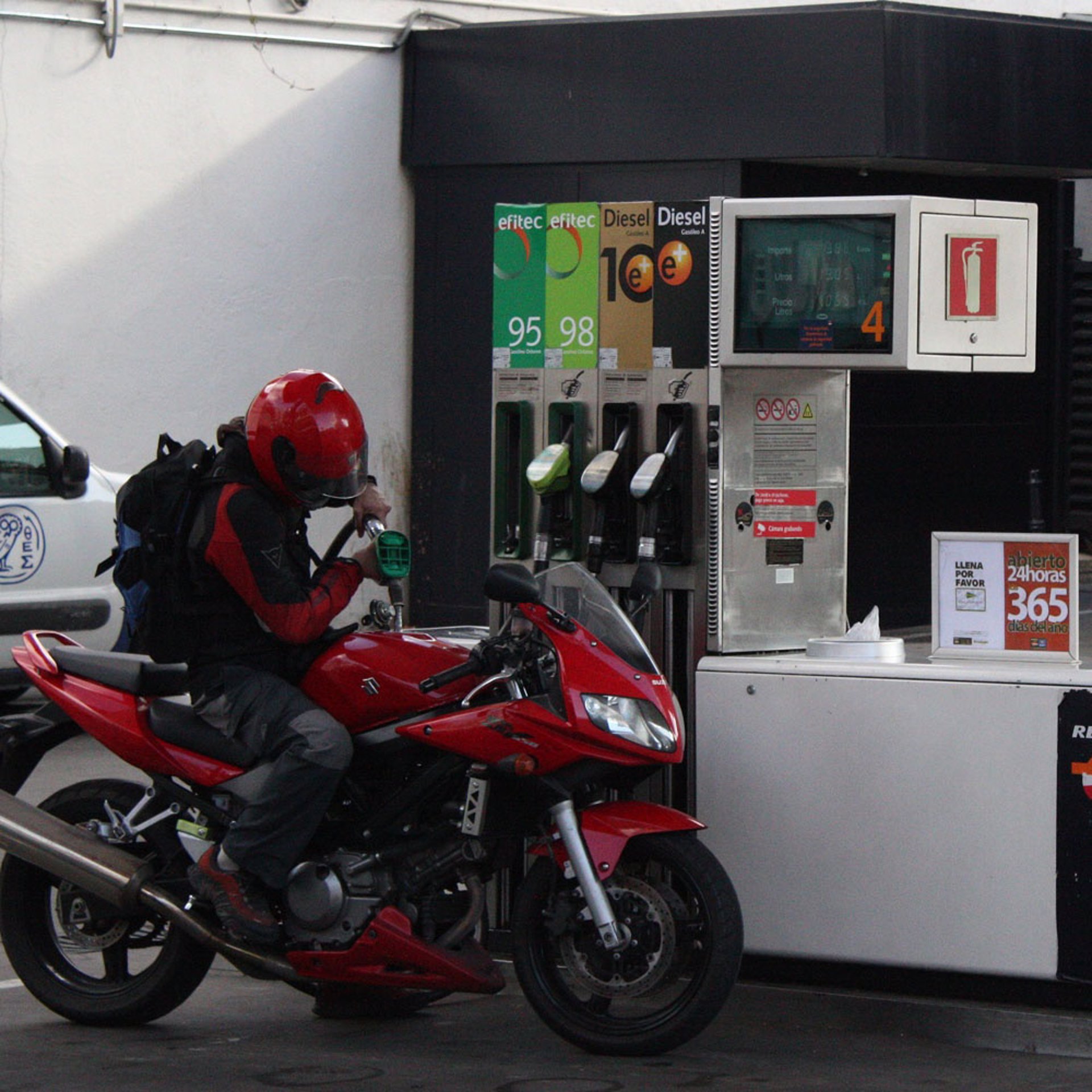 El precio de la gasolina ai 92 en 2011
