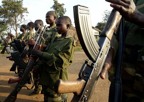 onu ninos militares
