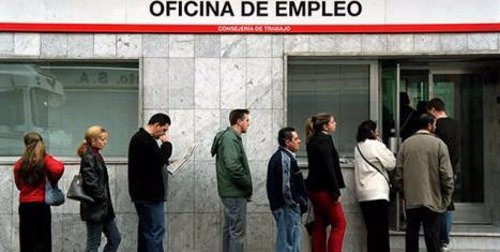 El paro sube en 9.224 personas en octubre, un 3,96% más