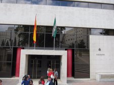 Juzgados De La Caleta, En Granada