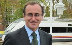 Foto: Alfonso Alonso: Santamaría tendrá "importantes responsabilidades" en el Gobierno (EUROPA PRESS)