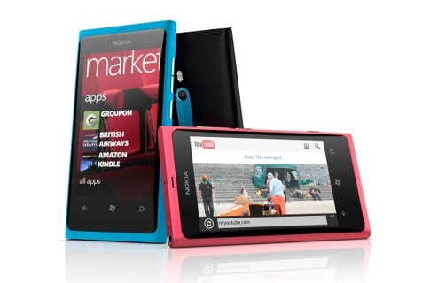 Nokia Lumia 800 Con Windows Phone 7.5