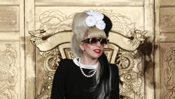 Foto: 'Hackean' las cuentas de Facebook y Twitter de Lady Gaga para distribuir malware (REUTERS)