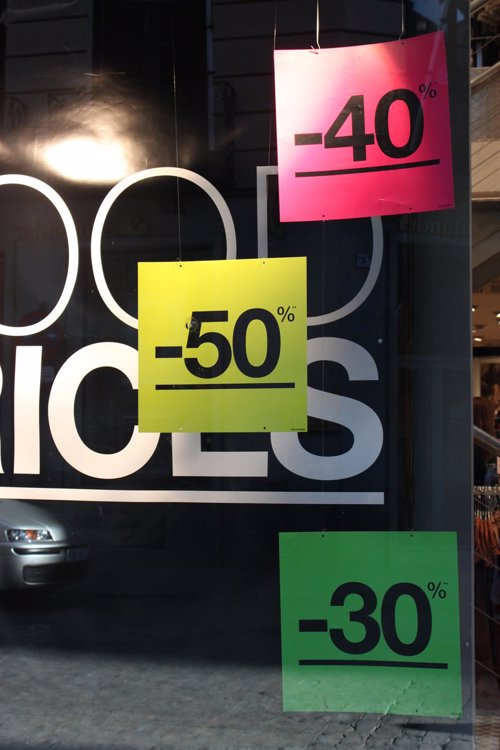 Cada gallego gastará unos 84 euros en las rebajas de enero, seis euros más que en 2011
