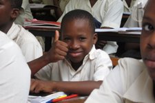 Niño Haitiano En Una Escuela En Jacmel (Haití)