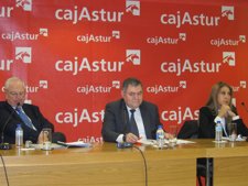 Enrique González, José Vega Y Purificación García (La Cultura En El Siglo XXI)