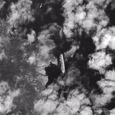 Costa Concordia Desde El Espacio