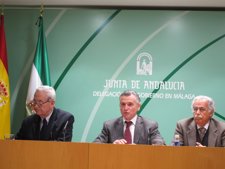Rafael Escuredo, Paulino Plata Y Luciano González Osorio
