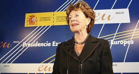 Neelie Kroes