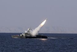 Irán reitera la amenaza de cerrar el estrecho de Ormuz