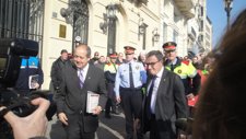 Mossos Protestan Ante El Conseller Felip Puig