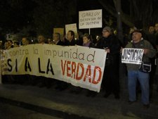 Manifestación De Apoyo A Baltasar Garzón 