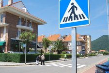 El Paso De Peatones De Santoña