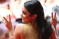 Vanessa Hudgens hace topless sin quererlo