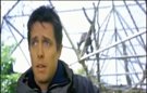 Hugh Grant atemorizado por los medios