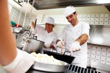 Beneficiarios De Los Proyectos Sociales Apoyados Por La Obra Social La Caixa