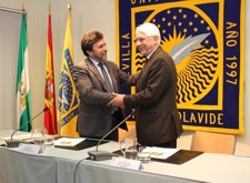 Firma Convenio Entre UPO Y La Fundación Entreculturas