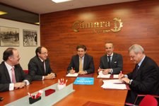 La Cámoruña E Ibn Un Conveaboración Beneficiaas De La D