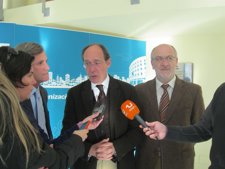El Consejero De Medio Ambiente, José Juan Díaz Trillo, En La FOE.