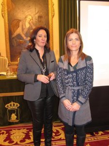 Pilar Del Amo Y Eva Illán