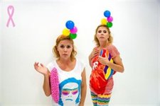 Agatha Ruiz De La Prada Con La Almohada Corazón