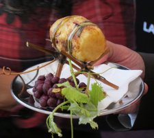 Tapa 'Merienda En El Trujal' De La Cafetería Virginia De Nájera