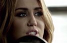 Miley Cyrus se ha roto el coxis