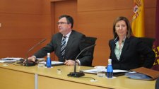 La Consejera De Sanidad María Ángeles Palacios, Junto Al Consejero Ballesta