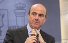 El Gobierno da un año a la banca para sanearse