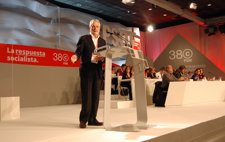 Griñán Interviene Ante El Plenario Del Congreso Del PSOE