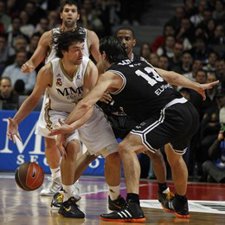 El Madrid Pierde El Liderato Frente Al Bizkaia