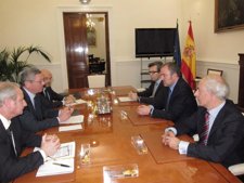 Reunión De Cabré Con Gallardón