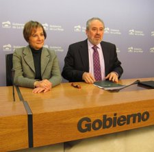 José Ignacio Nieto, Consejero De Salud, Y María Luz De Los Mártires
