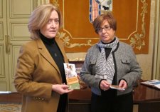 La Concejal Dori Barbero Y La Presidenta Del Colegio De Enfermería