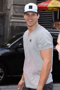 Kris Humphries solicita la anulación de su matrimonio