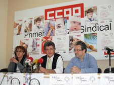 El Coordinador De Sanidad De CC.OO. En León, Jesús Mencía (Centro)