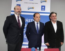 Pepu Hernández En Presentación De Master En Derecho