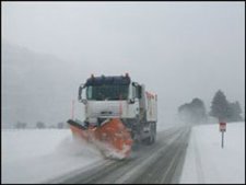 Un Quitanieves En La Carretera NA-137, En Belagua. 